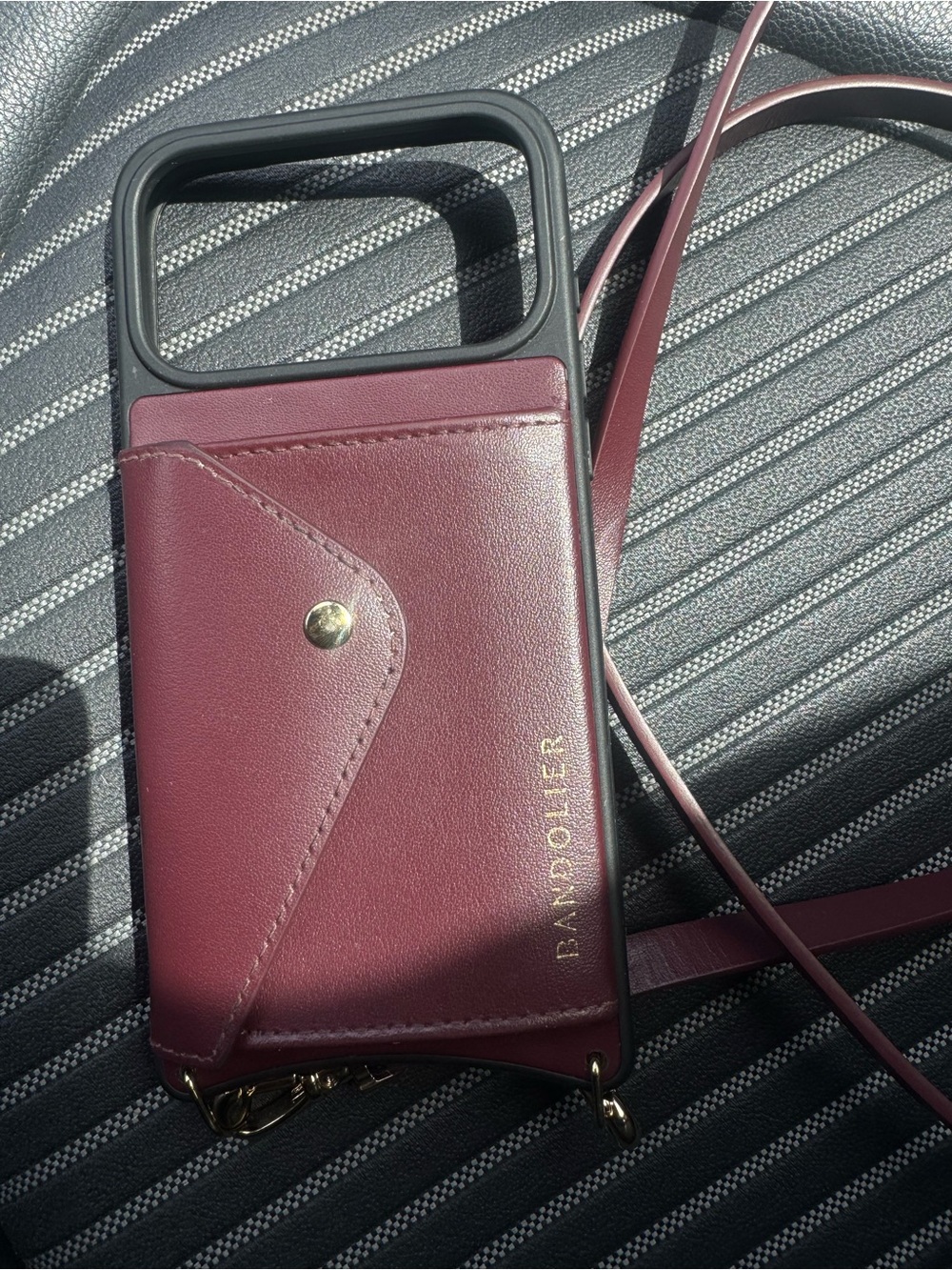 Bandolier Burgundy Crossbody Phone Wallet iPhone 17 ProMax - Picture 2 of 4